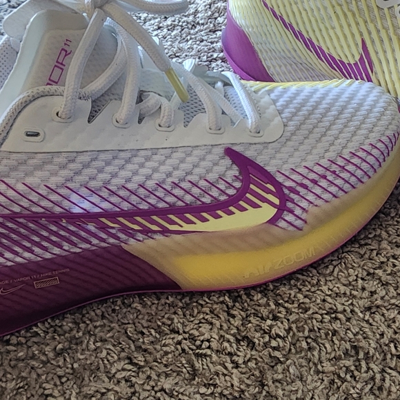 Nike White and Purple Sneakers - Picture 9 of 10